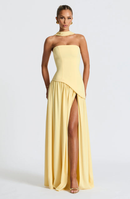 Calista | Rochie Maxi Eleganta Bustieră cu Detaliu Eșarfă și Despicătură